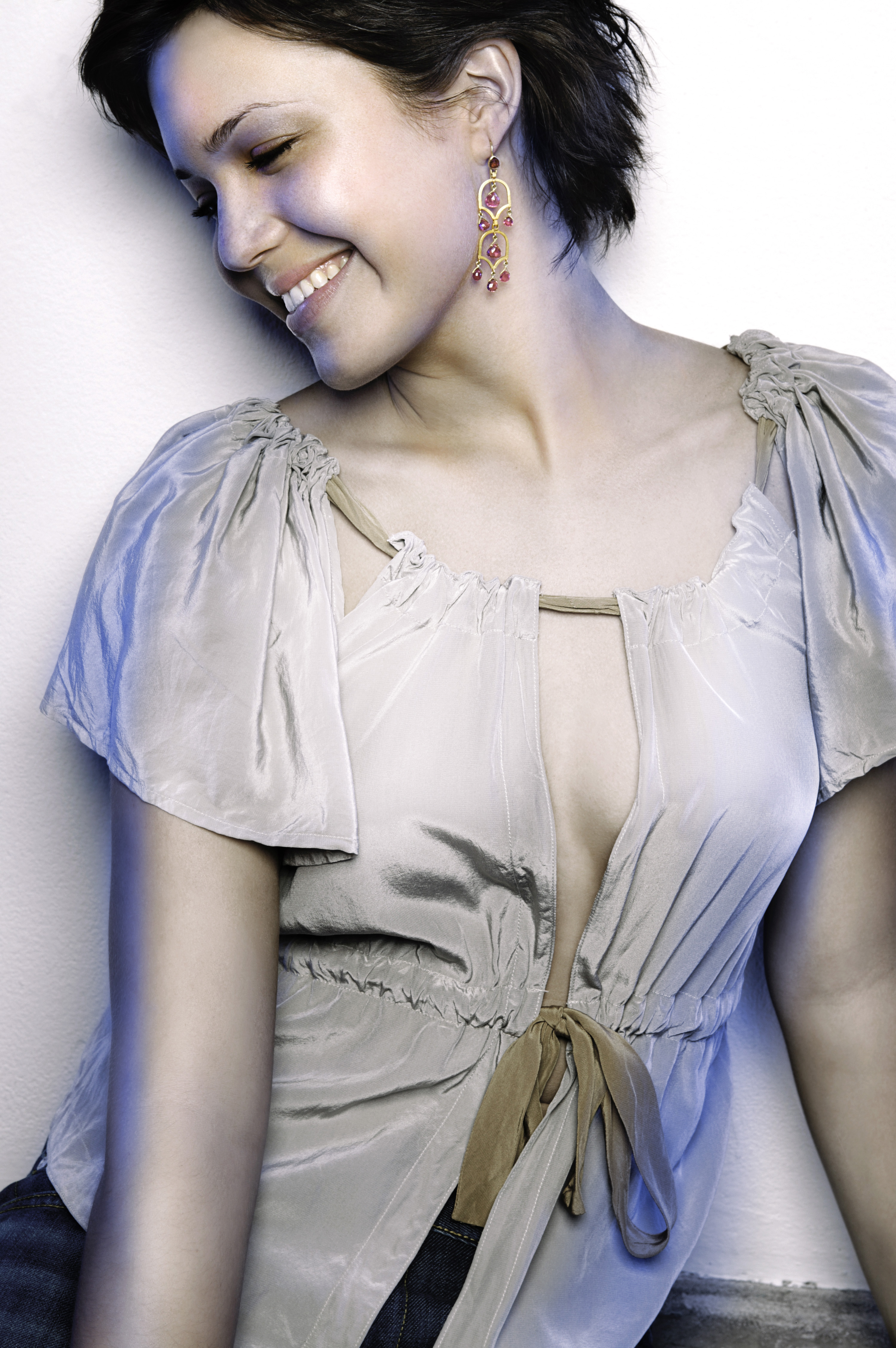 mandy-moore-movieline-2003-007.jpg mandy-moore-movieline-2003-007.jpg