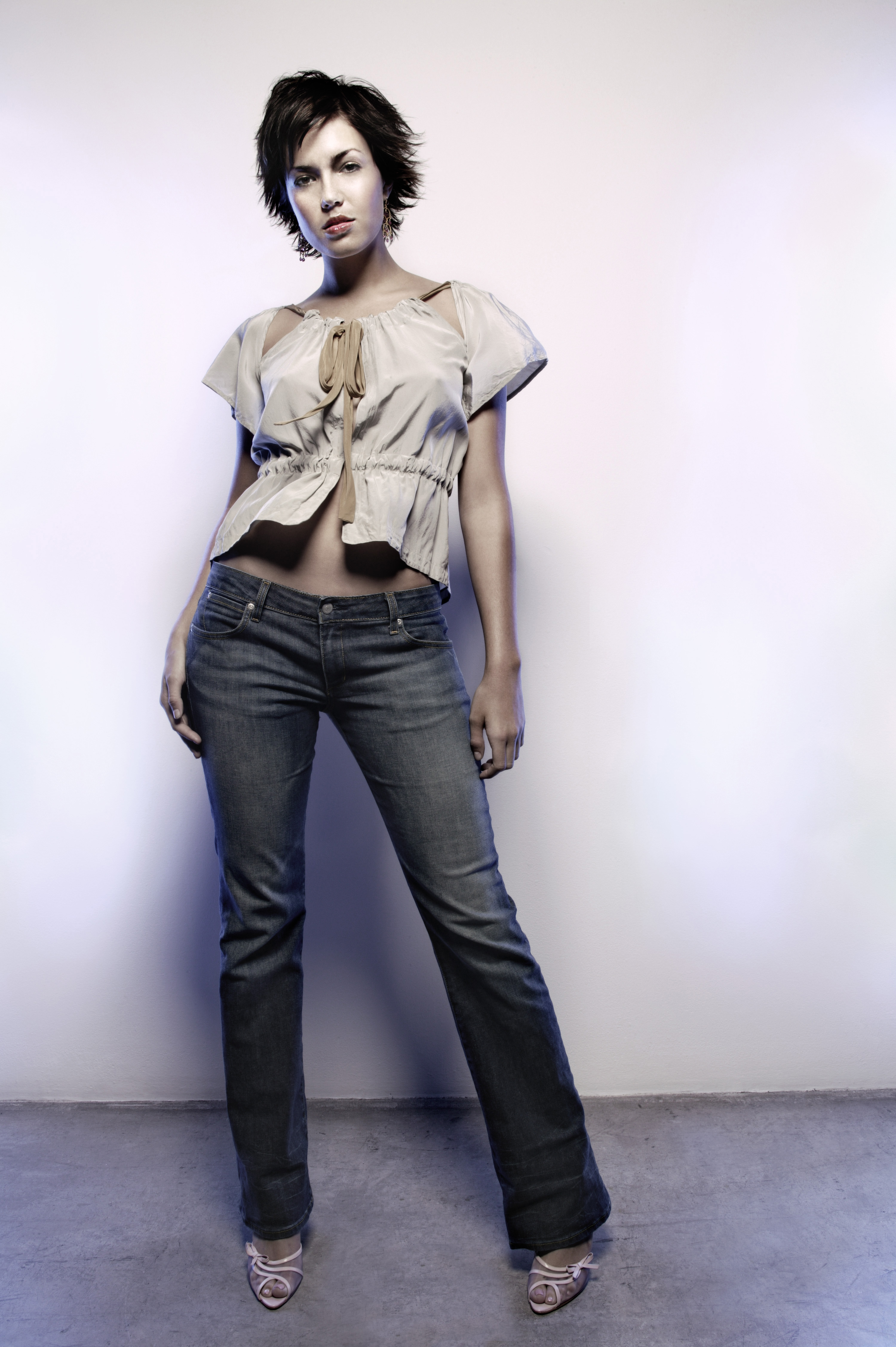 mandy-moore-movieline-2003-009.jpg mandy-moore-movieline-2003-009.jpg