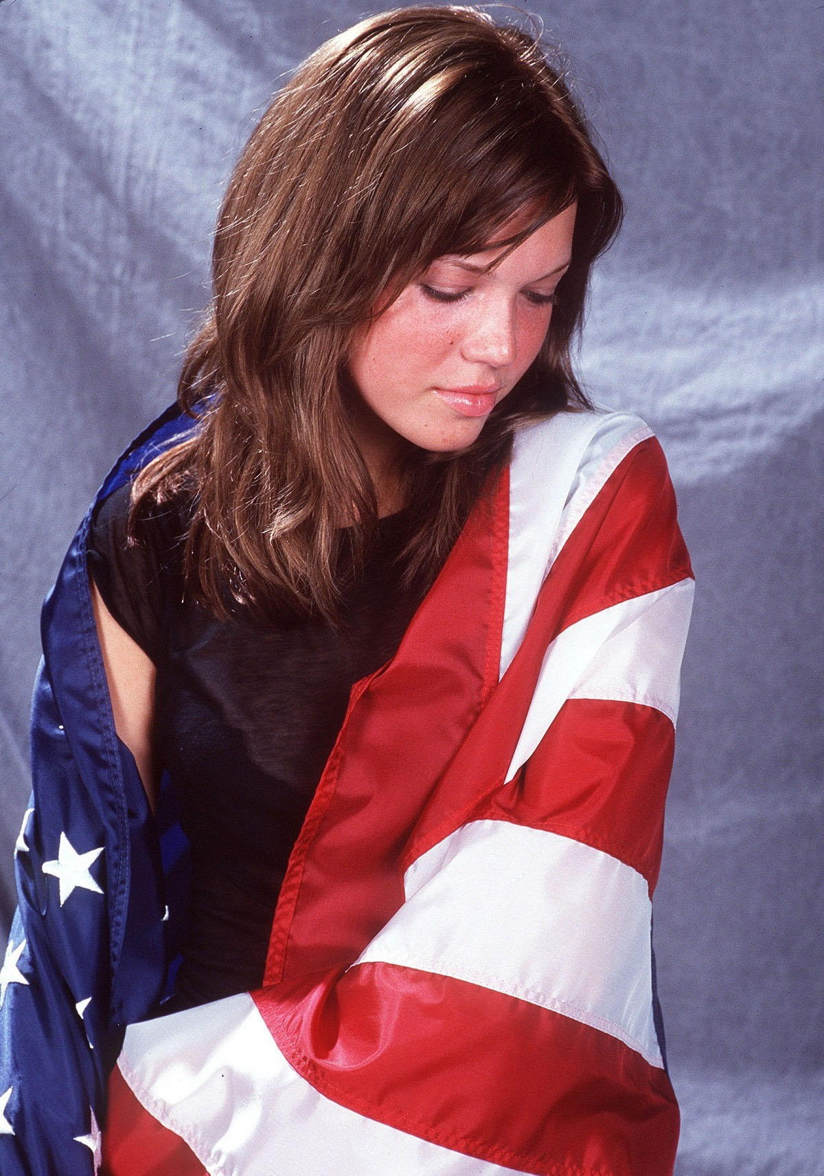 mandy_moore_2001_larry_marano_photoshoot_02.jpg mandy_moore_2001_larry_marano_photoshoot_02.jpg