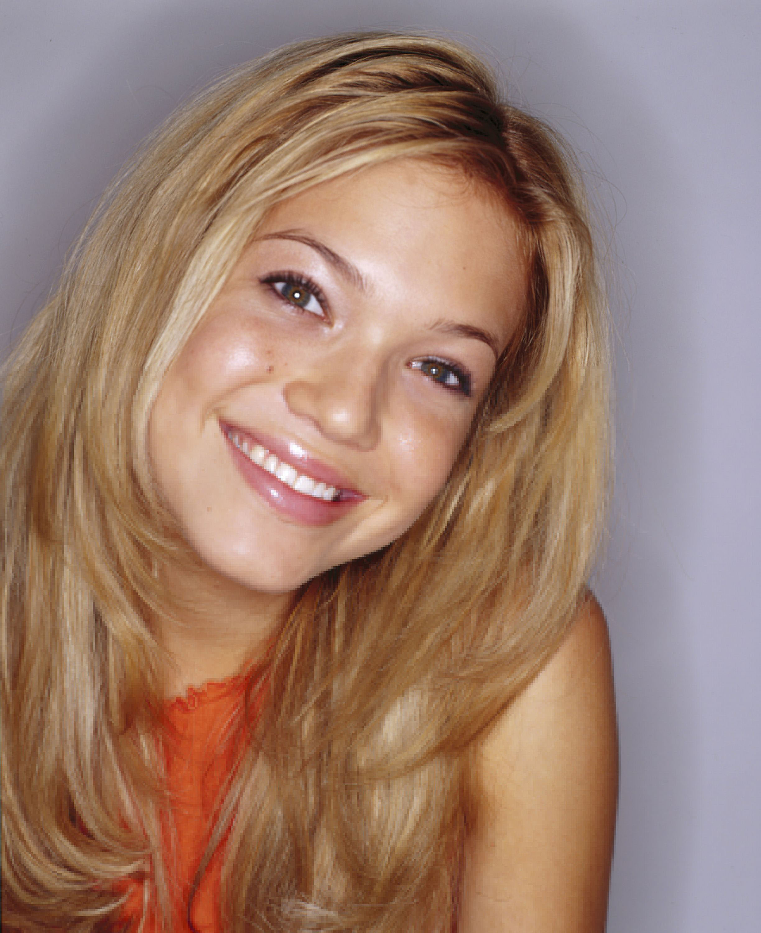 mandy_moore_2000_thorsten_buhe_photoshoot_09.jpg mandy_moore_2000_thorsten_buhe_photoshoot_09.jpg