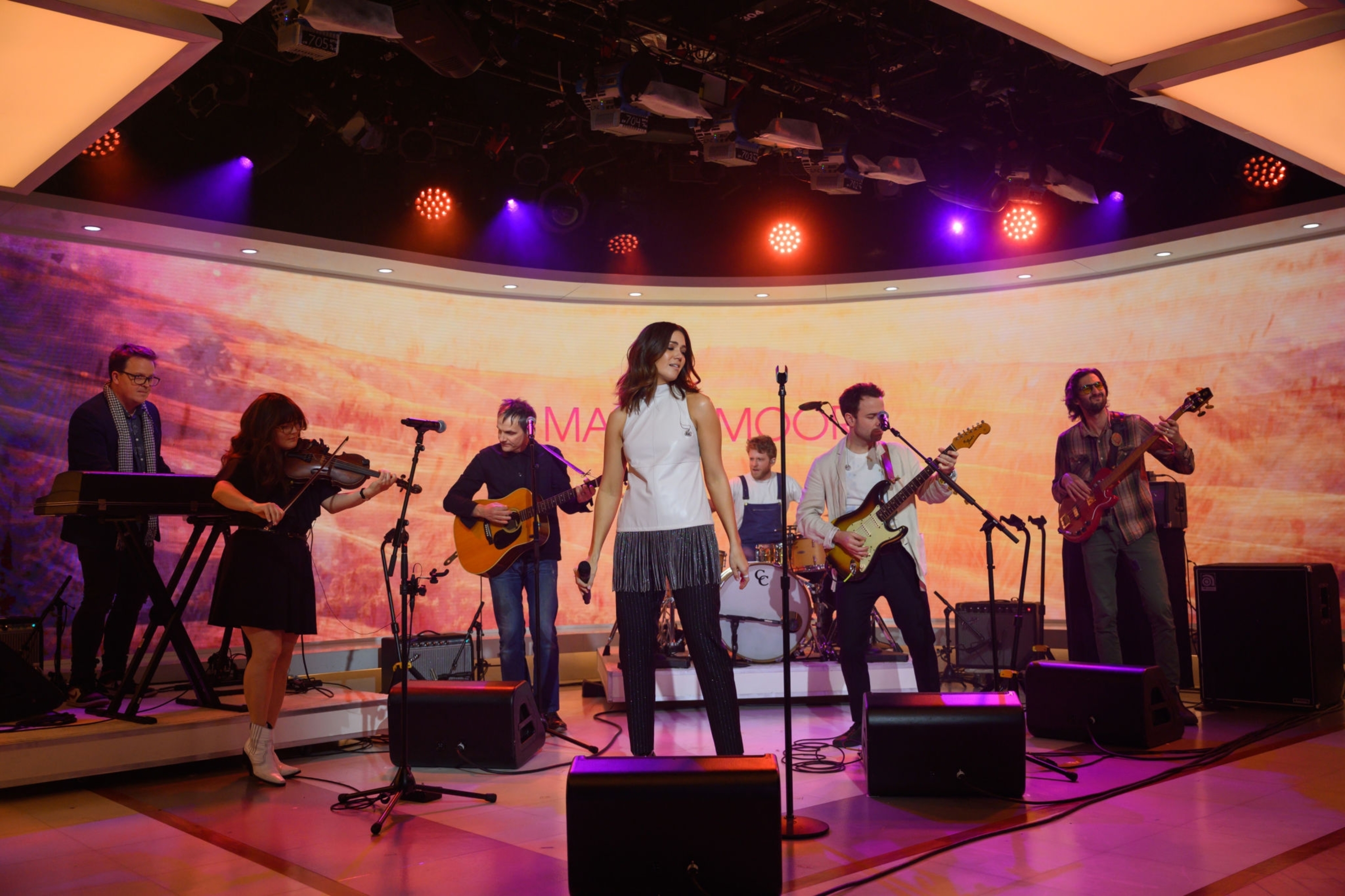 1207397886.jpg 1207397886.jpg