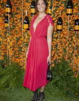 Filename=70.jpg
Filesize=5655KiB
Dimensions=2336x3504
Date added=May 03, 2021 70.jpg