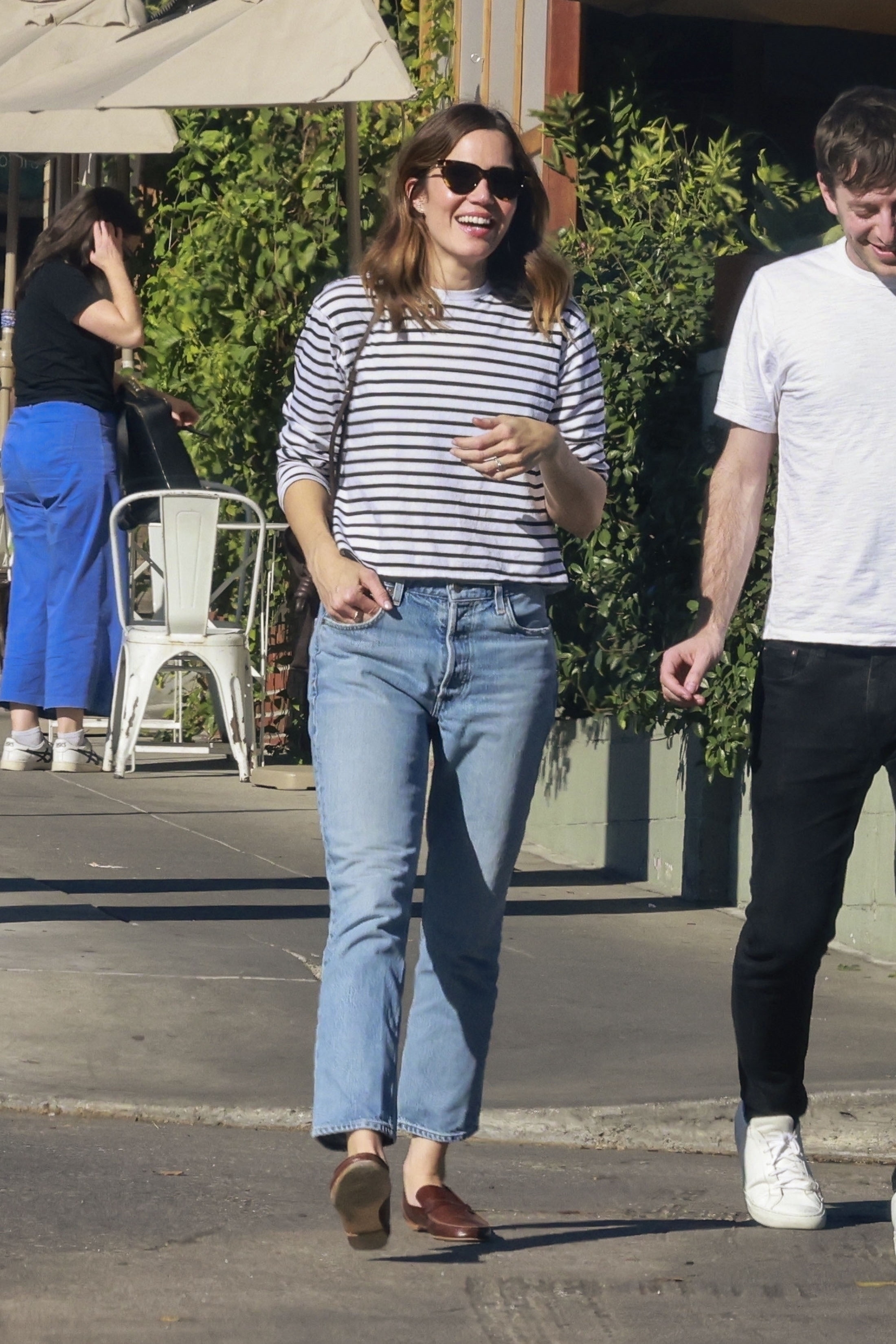 mandy-online_dot_com_1658883782_-_012_.jpg mandy-online_dot_com_1658883782_-_012_.jpg