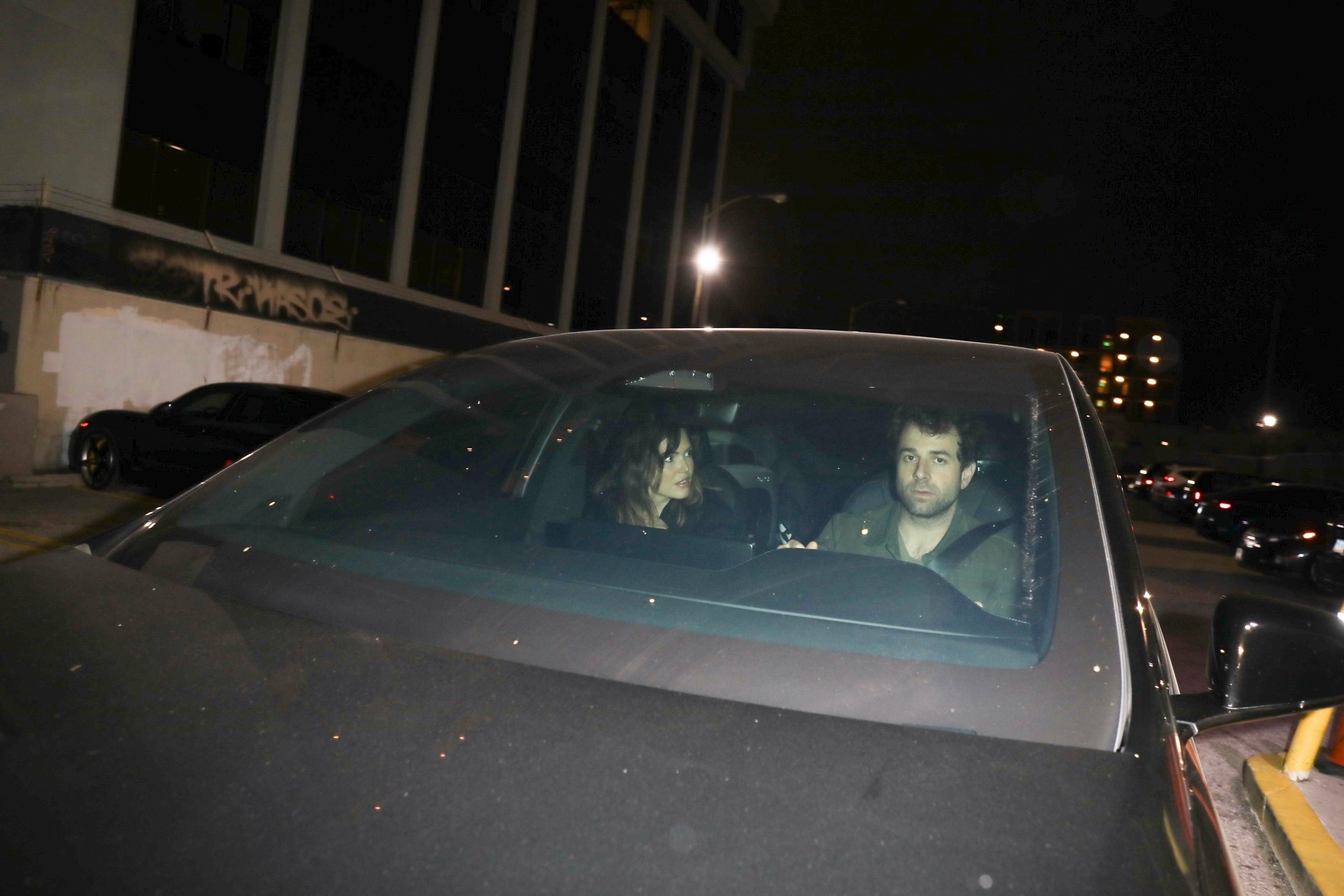 mandy-online_dot_com_0636157358_-_02_.jpg mandy-online_dot_com_0636157358_-_02_.jpg