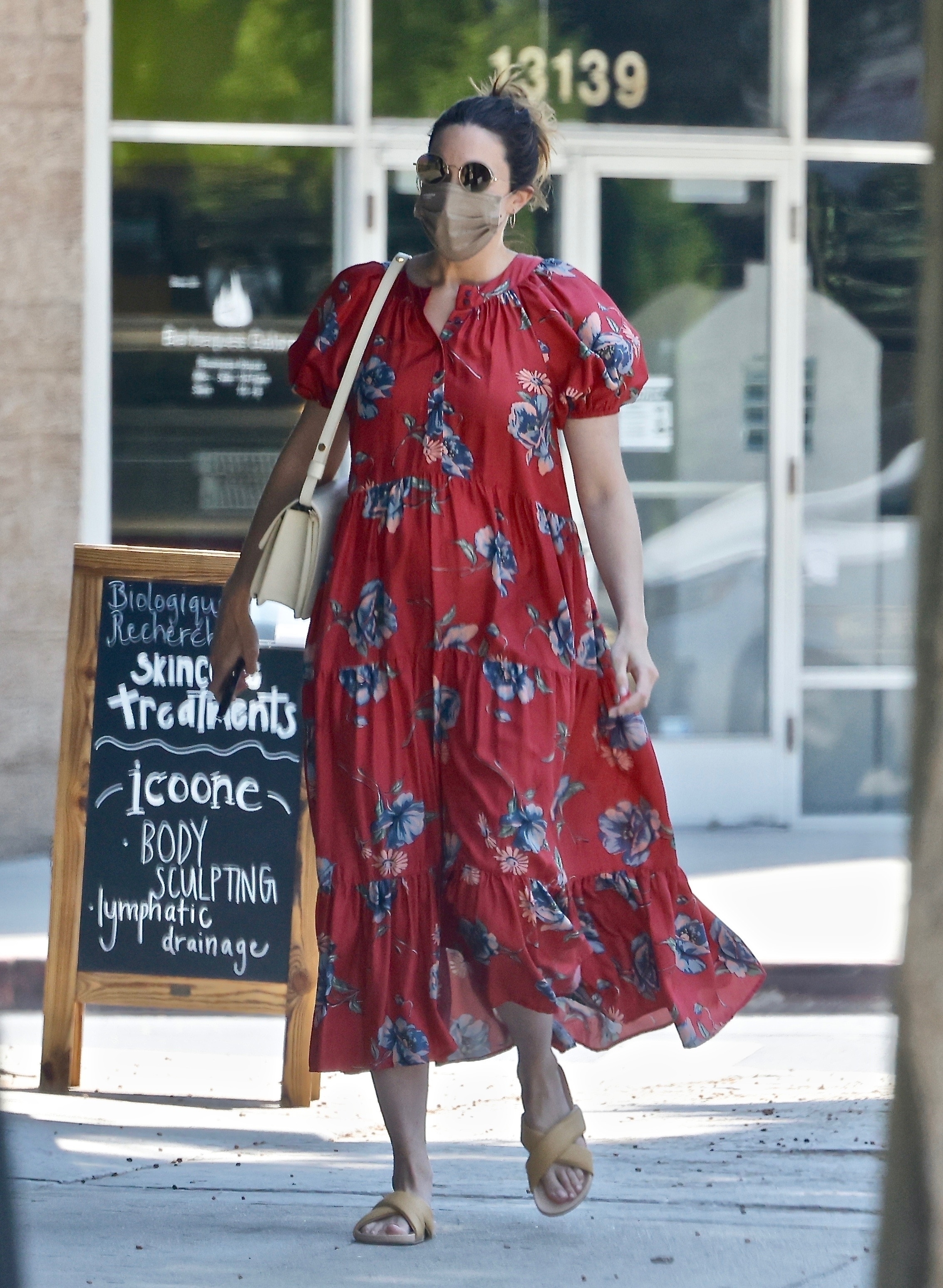 mandy-online_dot_com_0910621884_-_033_.jpg mandy-online_dot_com_0910621884_-_033_.jpg