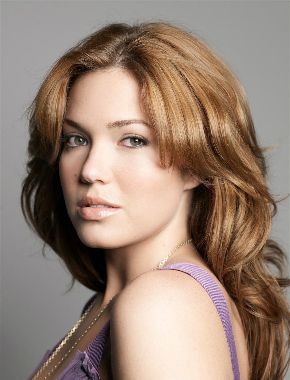 Mandy_Moore_256.jpg