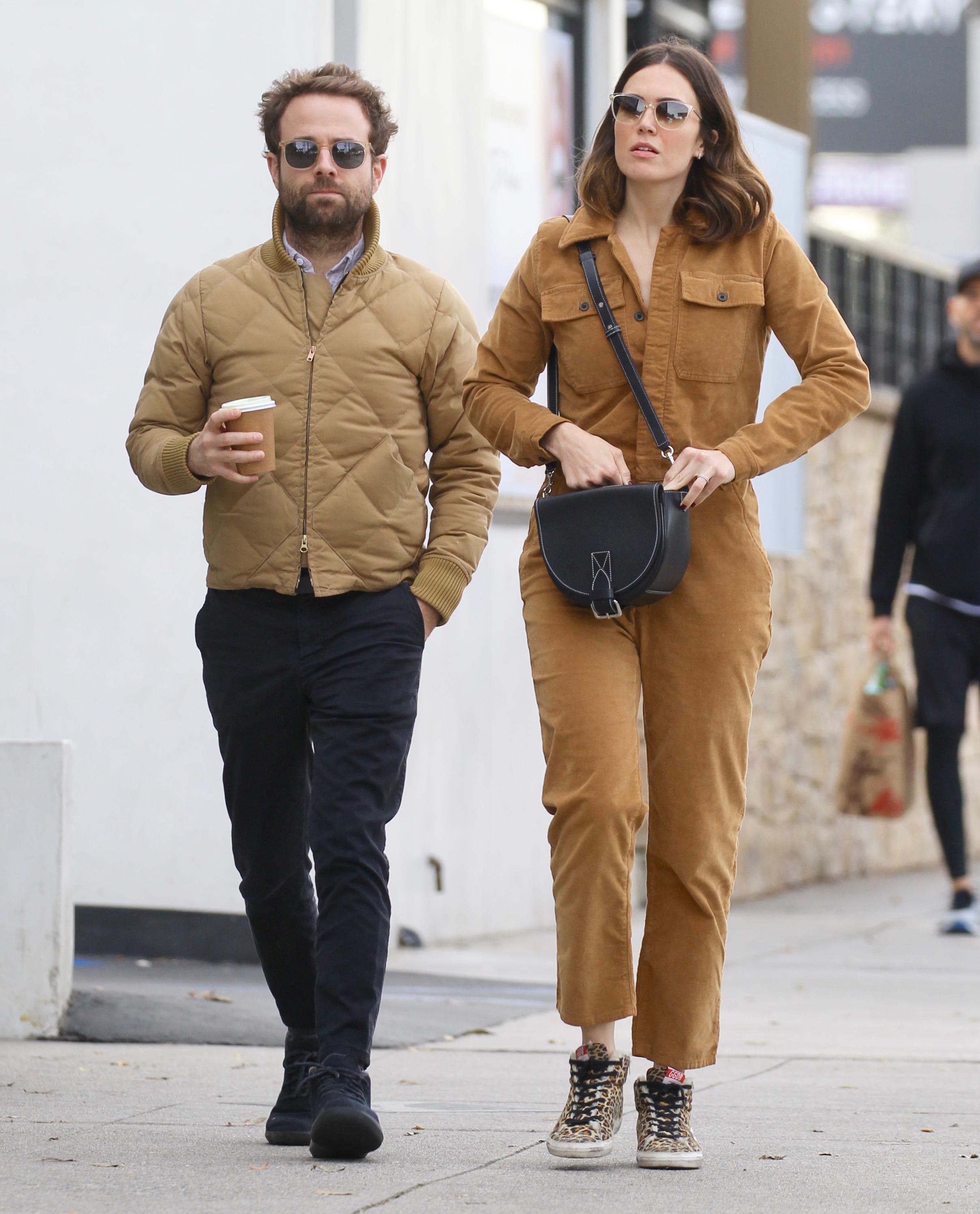 mega576940_028.jpg mega576940_028.jpg