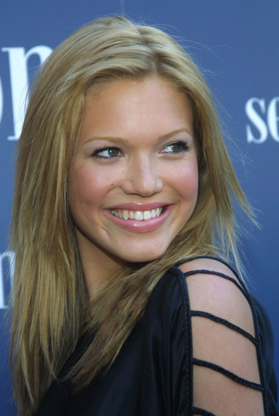 mandy-moore-2001-seventeen-summer-vip-party-14th-june_009.jpg mandy-moore-2001-seventeen-summer-vip-party-14th-june_009.jpg