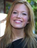 mandy-moore-2001-seventeen-summer-vip-party-14th-june_002.jpg
