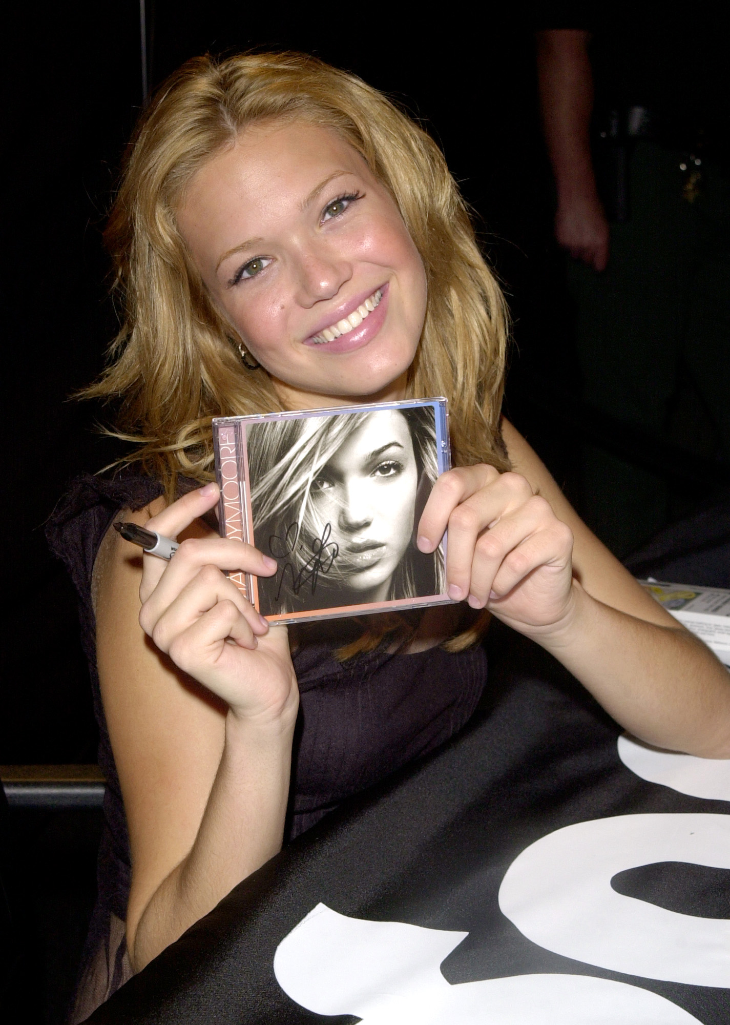 71520087.jpg 71520087.jpg