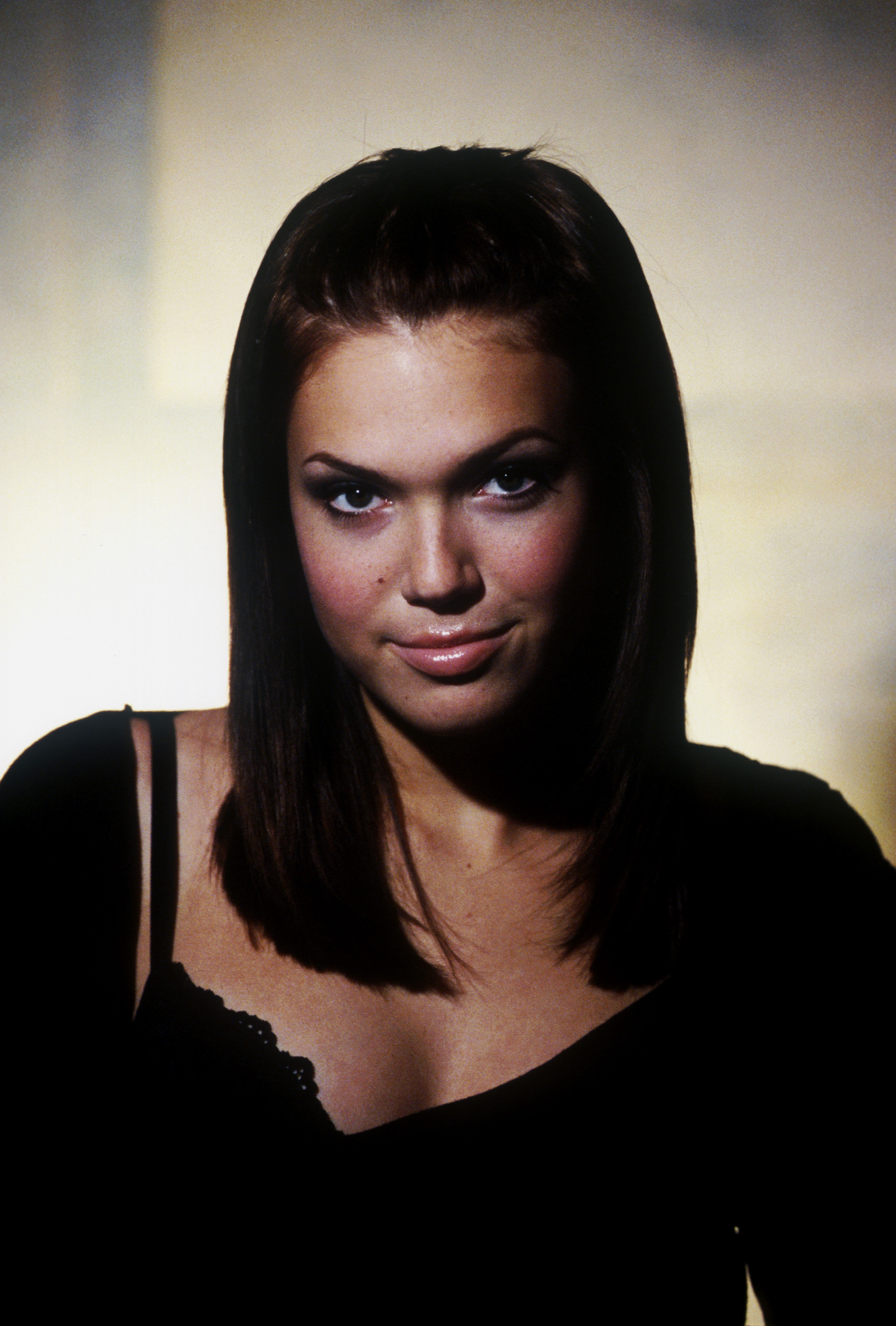 mandy_moore_2002_mark_weiss_photoshoot_01.jpg